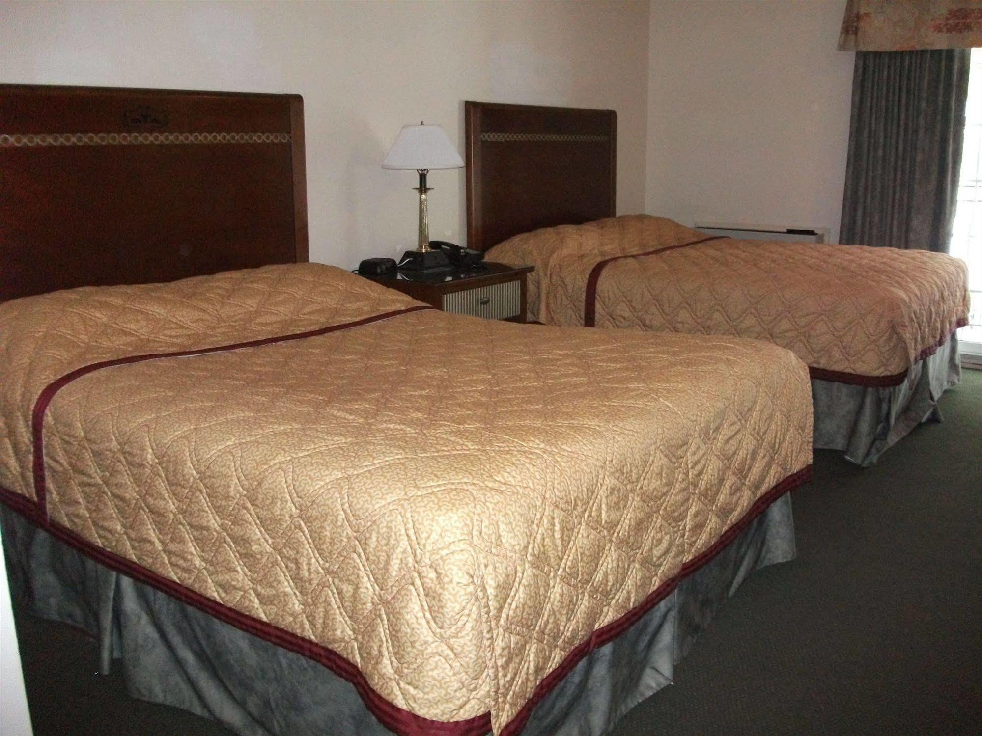 Travelodge By Wyndham Wasaga Beach Ngoại thất bức ảnh