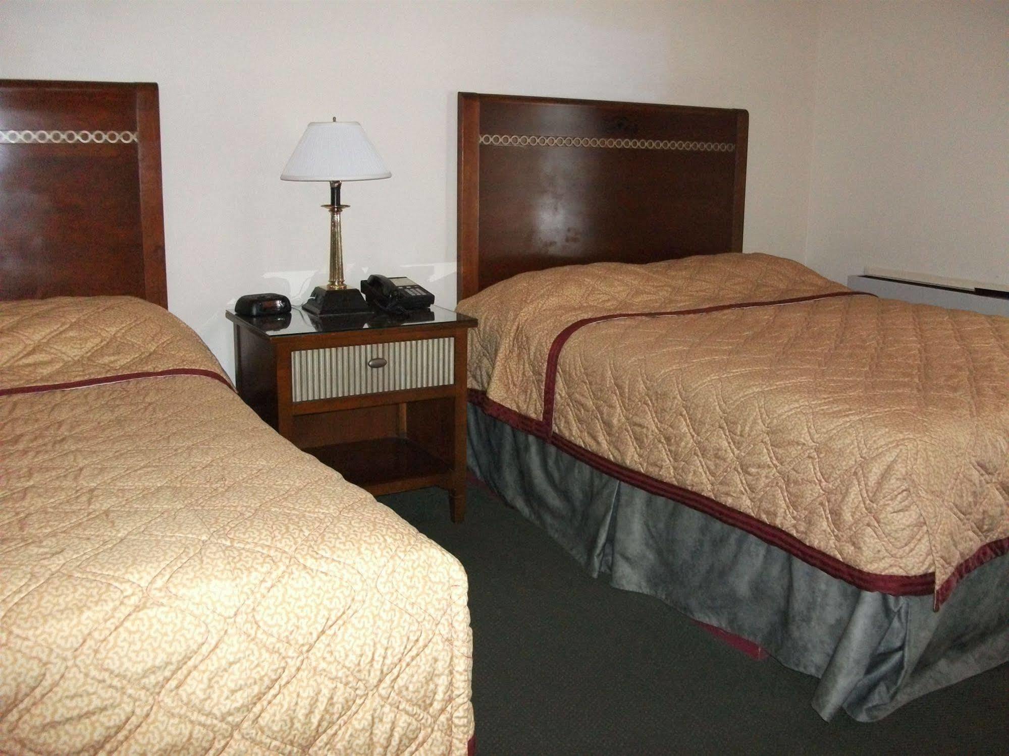 Travelodge By Wyndham Wasaga Beach Ngoại thất bức ảnh