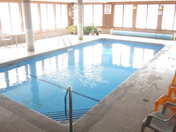 Travelodge By Wyndham Wasaga Beach Ngoại thất bức ảnh